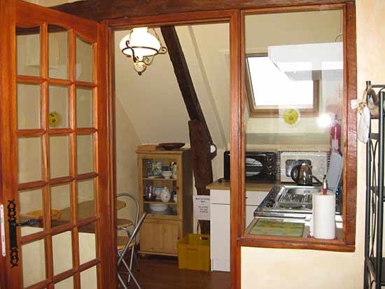 studio kitchen